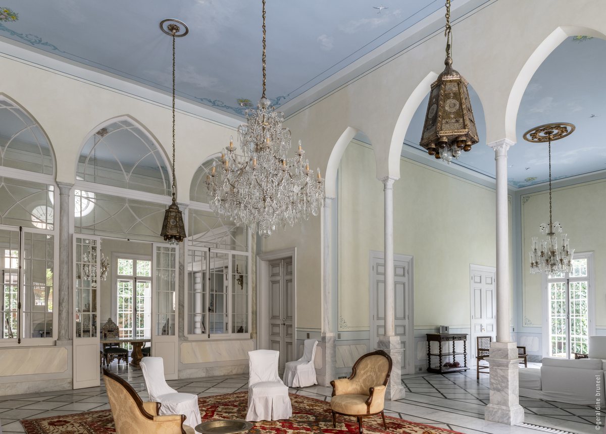 Maison Bleue, lot 1098 — view