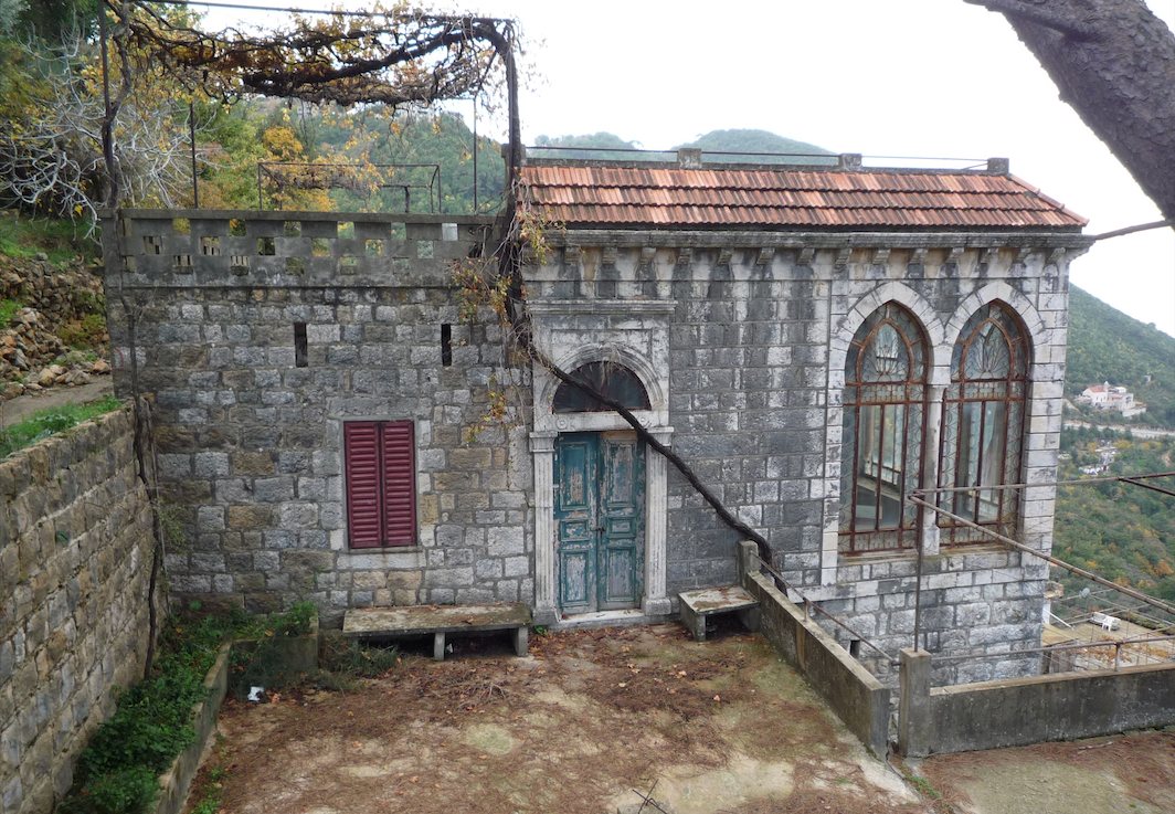 Residence Kareh — view
